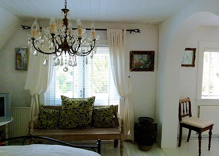 Ons Buiten Villa Bergen